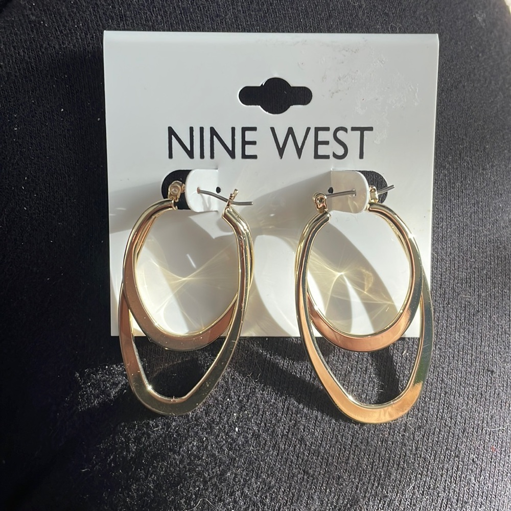 Hoops by Nine West gold color new never worn